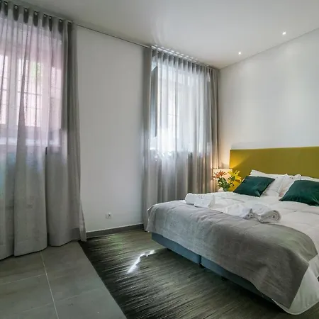 Апартаменты The Alfama Casa Лиссабон